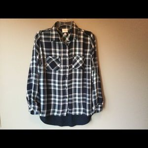 Knox Rose hi low plaid top